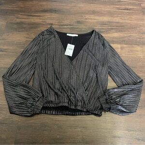 Lush Striped Metallic V-Neck Long Sleeve Blouse NWT‎ Size S